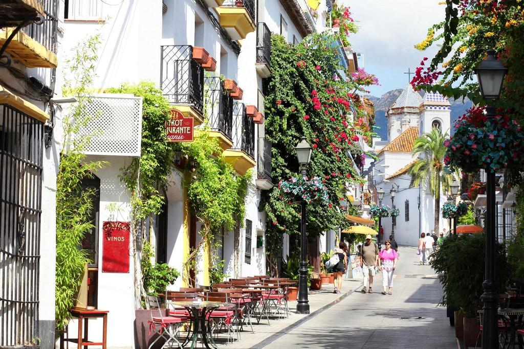 The Carpenter´s Boutique Apartments Marbellac Chambre photo