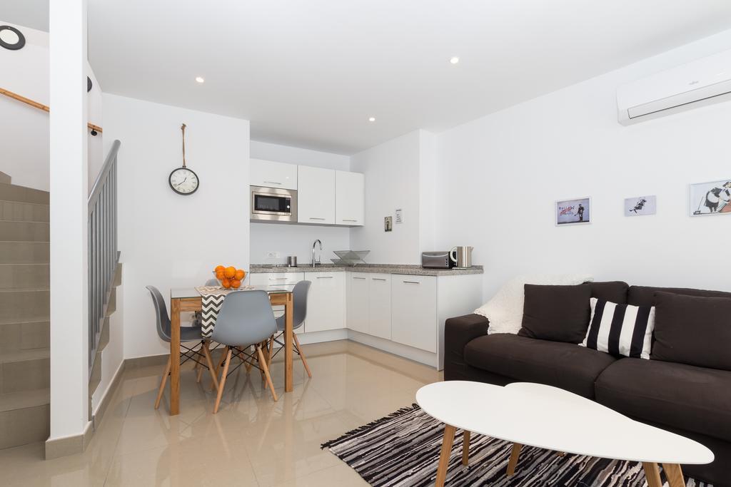 The Carpenter´s Boutique Apartments Marbellac Chambre photo