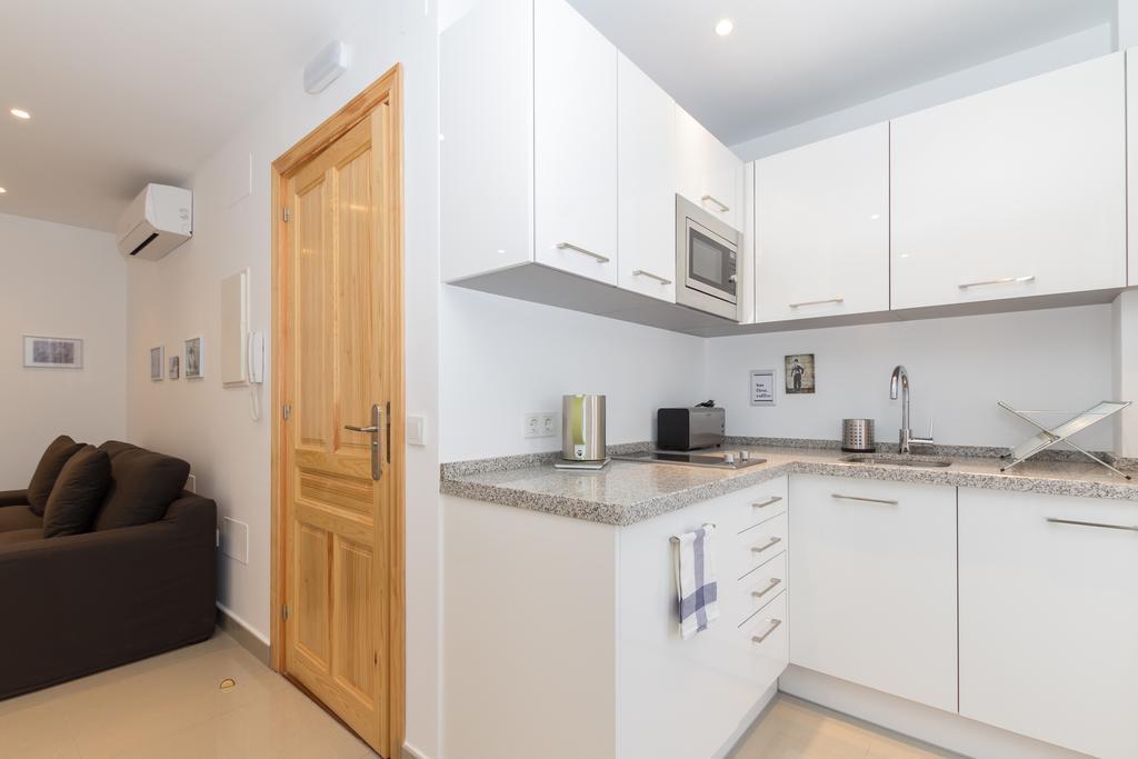 The Carpenter´s Boutique Apartments Marbellac Chambre photo