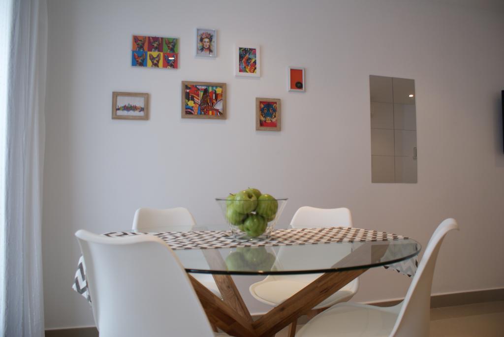 The Carpenter´s Boutique Apartments Marbellac Chambre photo